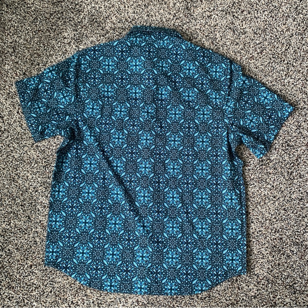 Men’s Tommy Bahama Coast Mosaic Geo Short Sleeve Beach Shirt size medium - Picture 6 of 9